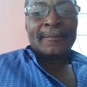 Meet your Posher, Clive